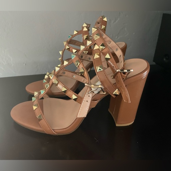 Brown Sandals with Studs - Picture 2 of 5